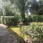 Spacious House Near The Dom wakacyjny *