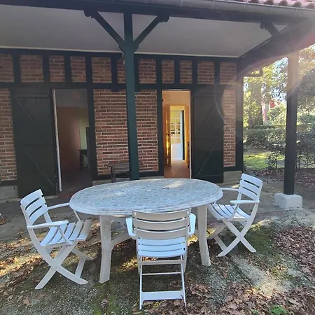 Spacious House Near The Vakantiehuis Arcachon