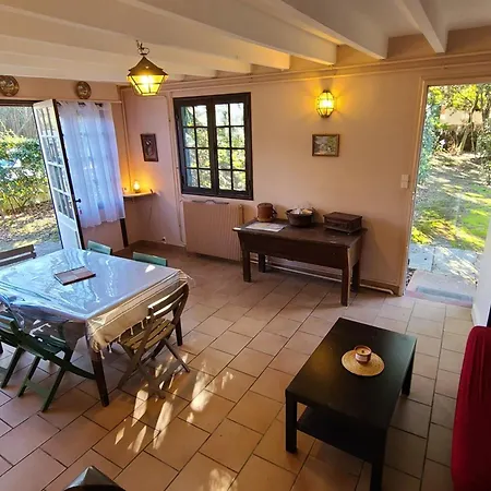 Casa vacanze Spacious House Near The